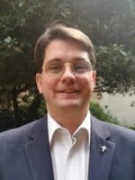 Grégoire Catta jesuite enseignant Centre Sevres