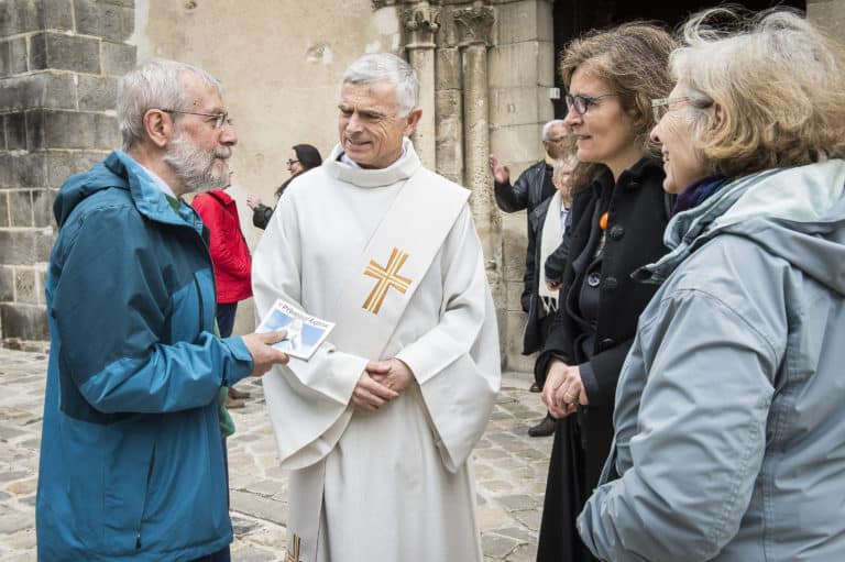 Pourquoi des diacres ? Au service d’une Église missionnaire